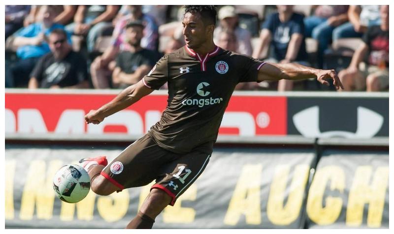 卡尔斯鲁厄集结新军，展现出色表现