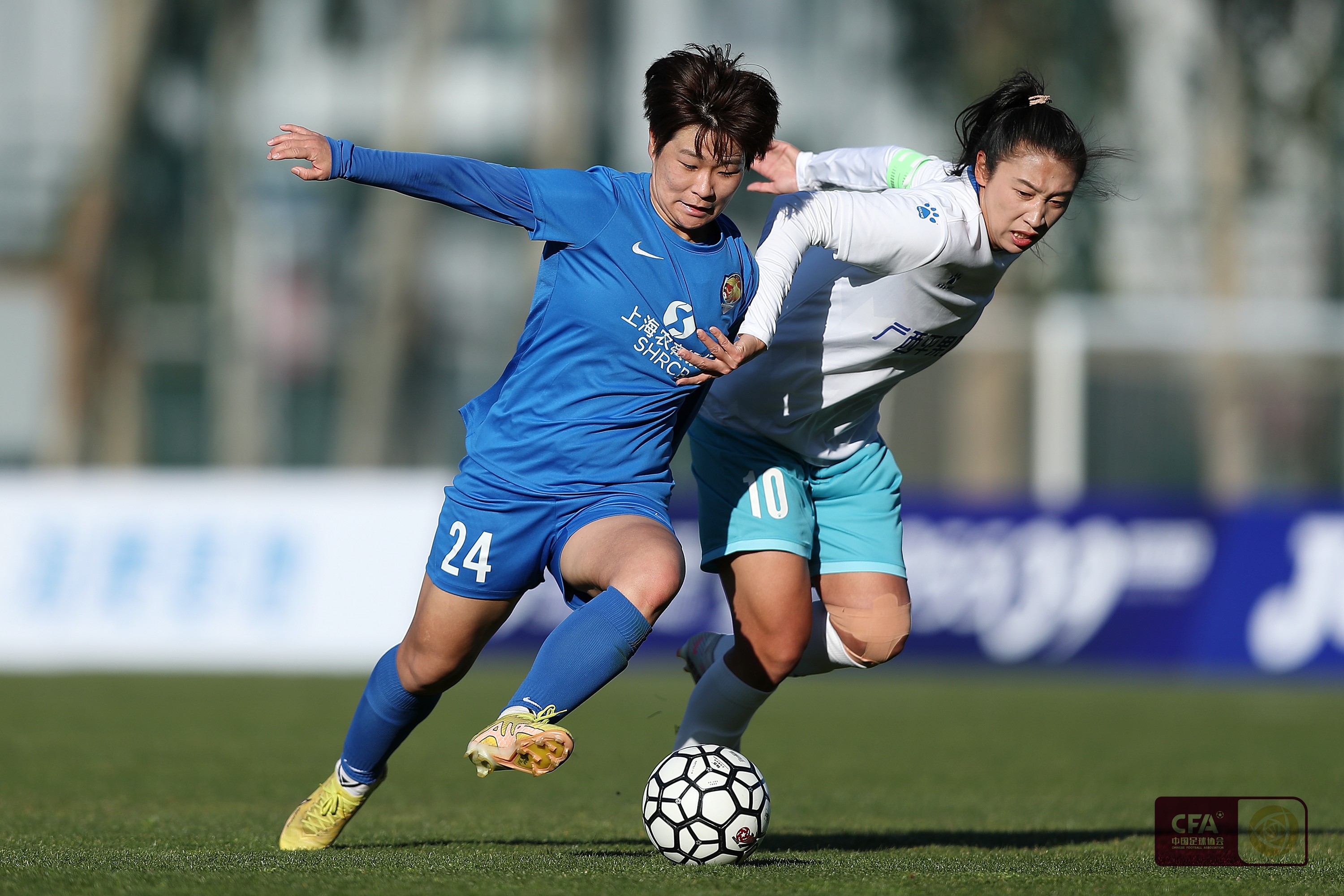 国内女子足球比赛获顶级评价 国内女子足球比赛获顶级评价