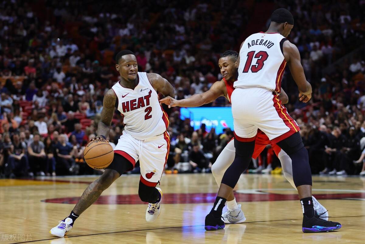 76人力克热火,球队状态升温继续领跑 76人力克热火,球队状态升温继续领跑