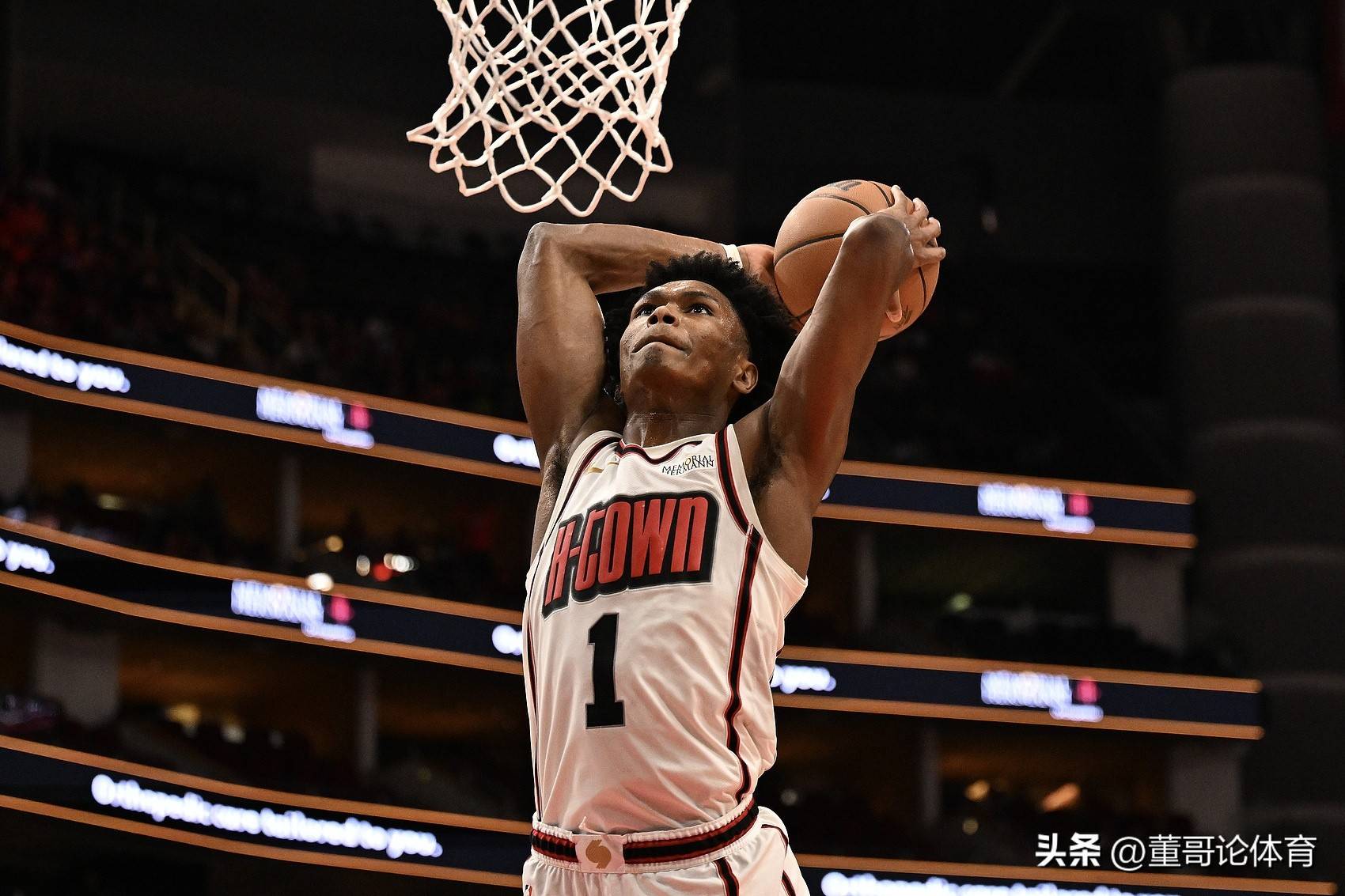 控卫受伤热火告捷,步行者击败鹈鹕 控卫受伤热火告捷,步行者击败鹈鹕