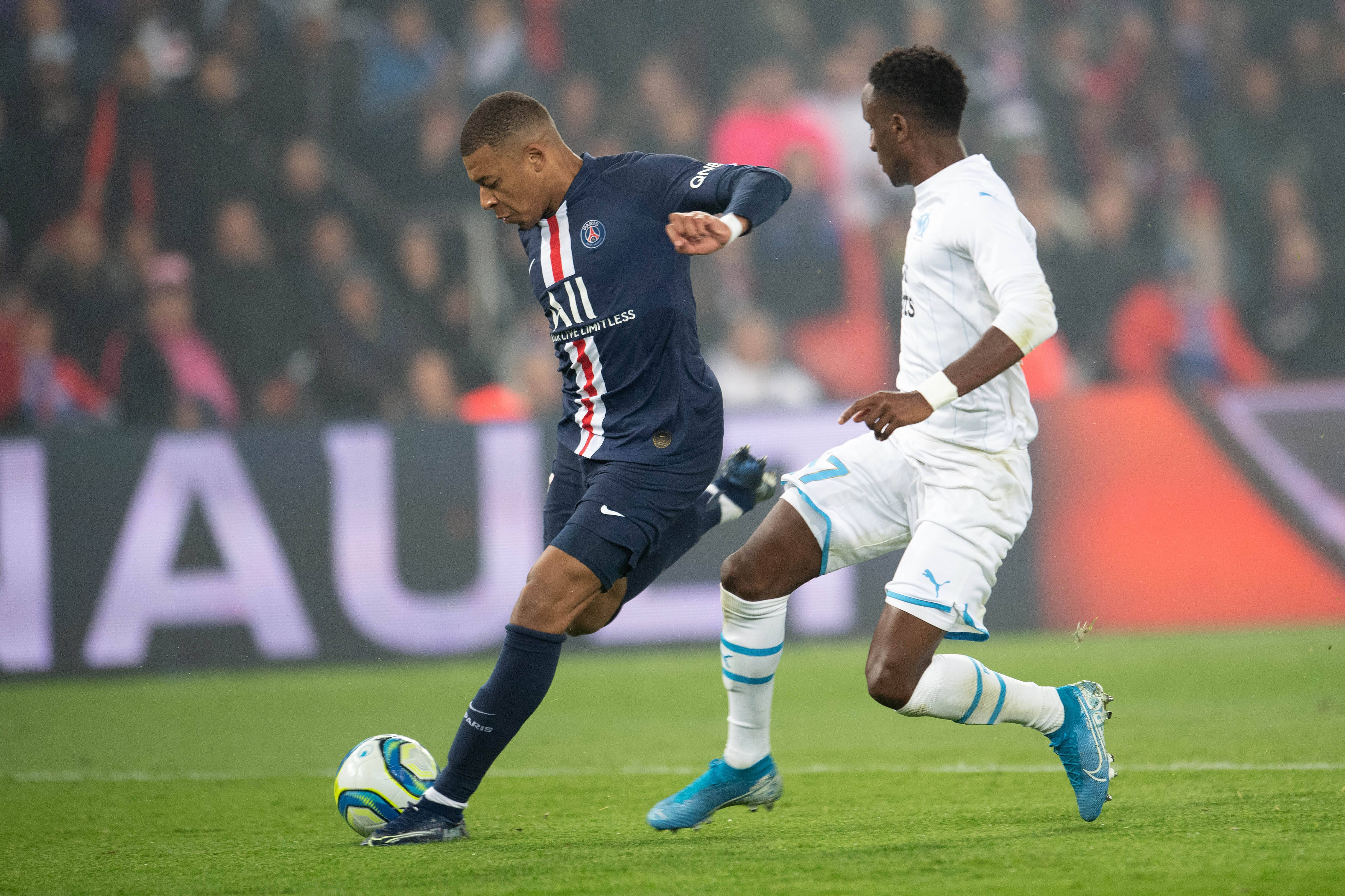 法甲联赛:巴黎圣日耳曼狂胜 法甲联赛:巴黎圣日耳曼狂胜