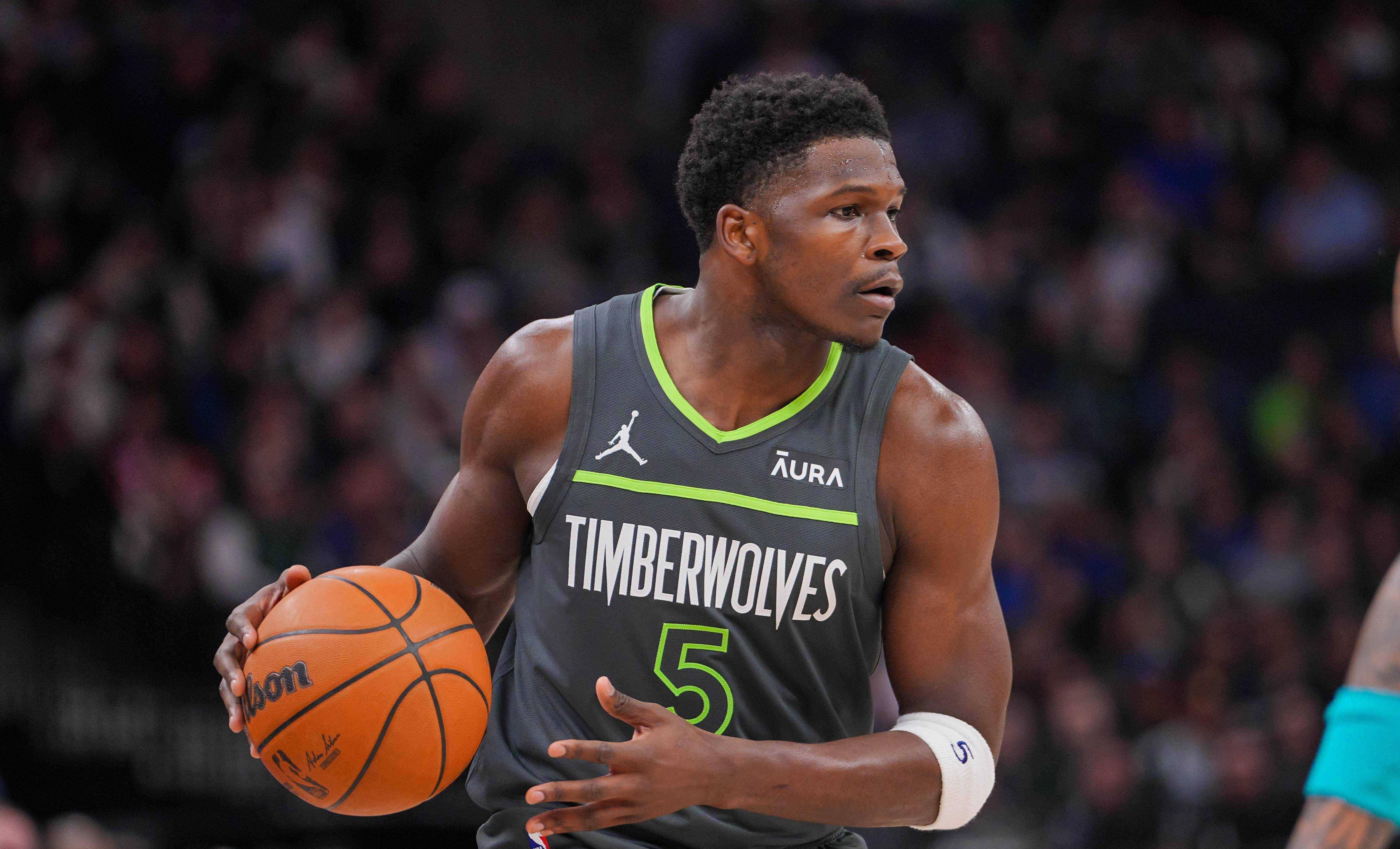 精彩瞬间回放,球员壮举让人称奇 精彩瞬间回放,球员壮举让人称奇