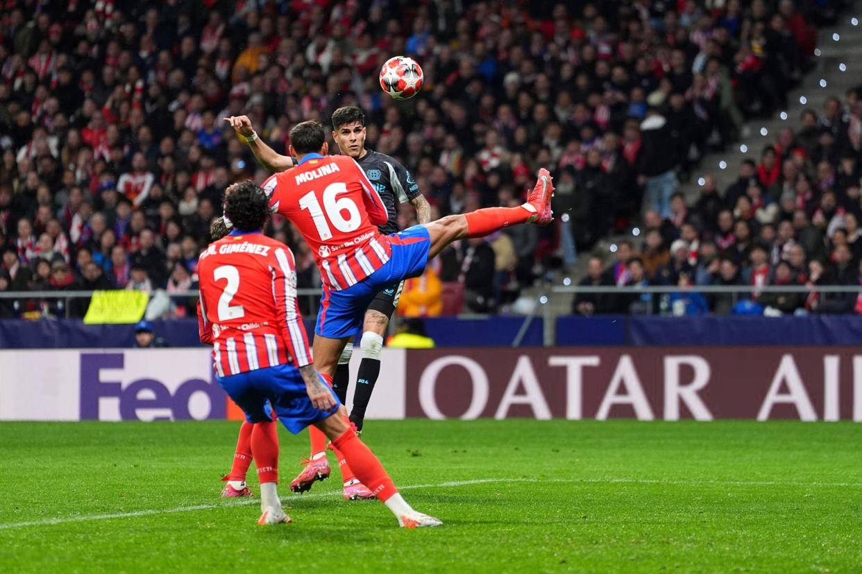 利物浦逆转晋级,马内梅开二度助球队取得胜利 利物浦逆转晋级,马内梅开二度助球队取得胜利