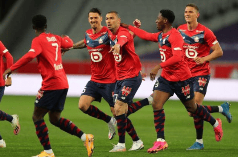 法甲联赛:球迷无法现场观战 法甲联赛:球迷无法现场观战