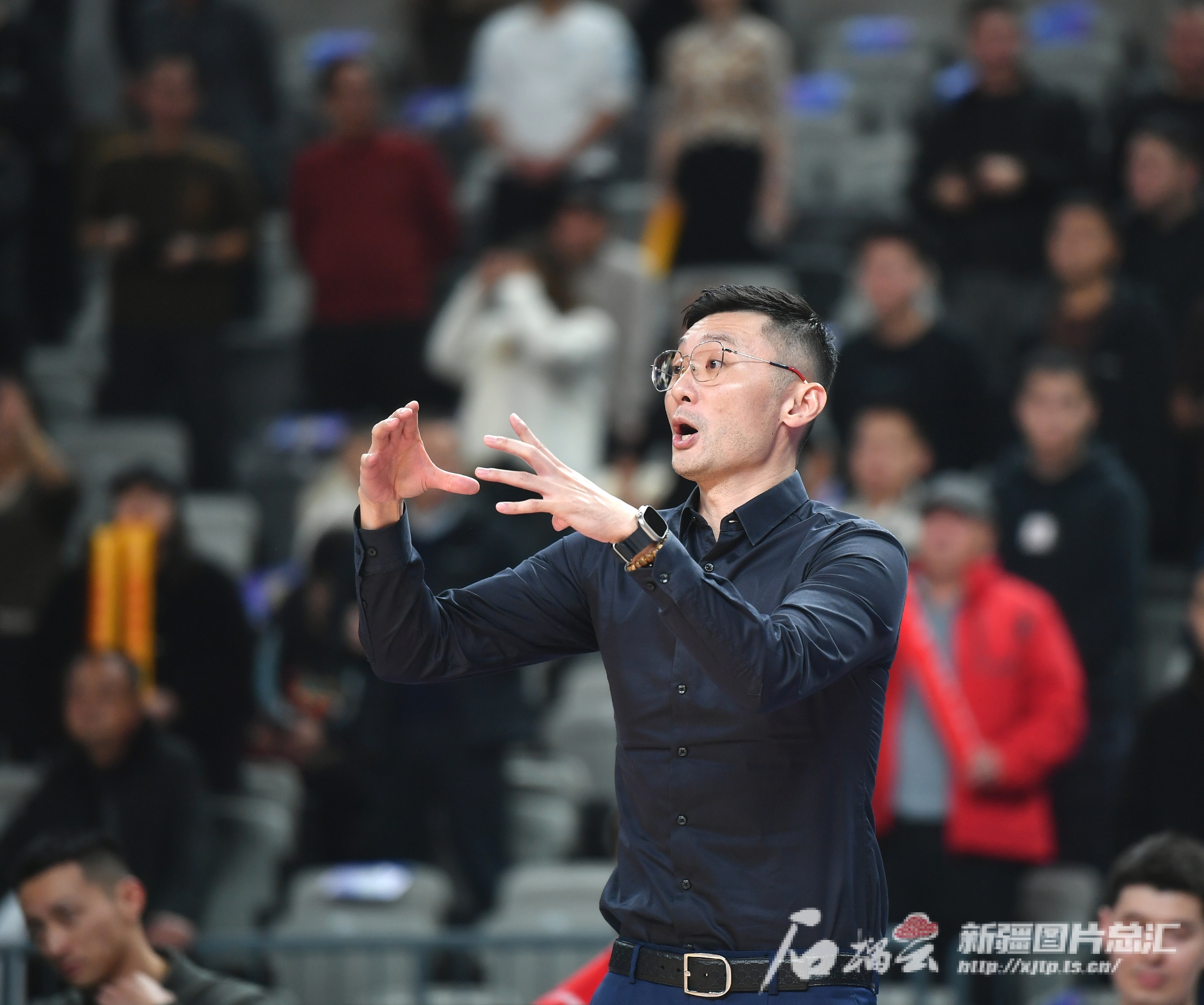 新疆男篮迎来五连胜,火力全开赢下河北队 新疆男篮迎来五连胜,火力全开赢下河北队