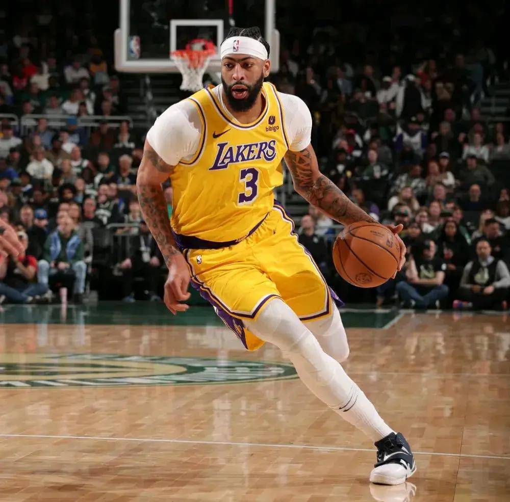 达蒙莱效力表现抢眼，成为球队中流砥柱