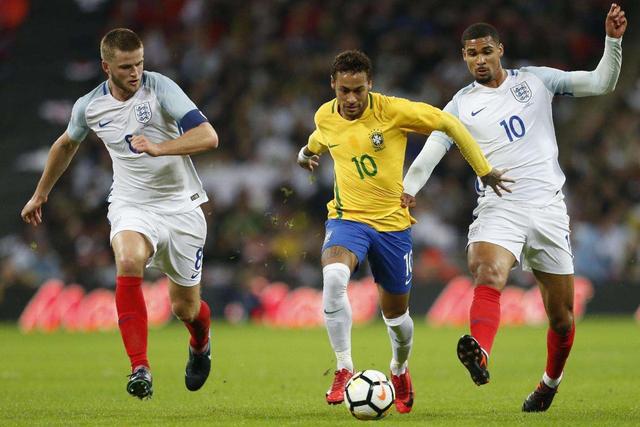 巴伦西亚力克他斯淡江，客场结束不败