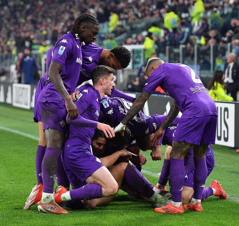 佛罗伦萨主帅布阵成功,球队备战信心十足 佛罗伦萨主帅布阵成功,球队备战信心十足