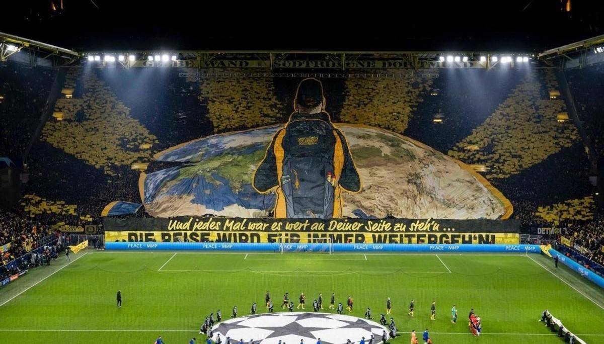 国际顶尖足球对决持续上演,球迷狂欢不止 国际顶尖足球对决持续上演,球迷狂欢不止