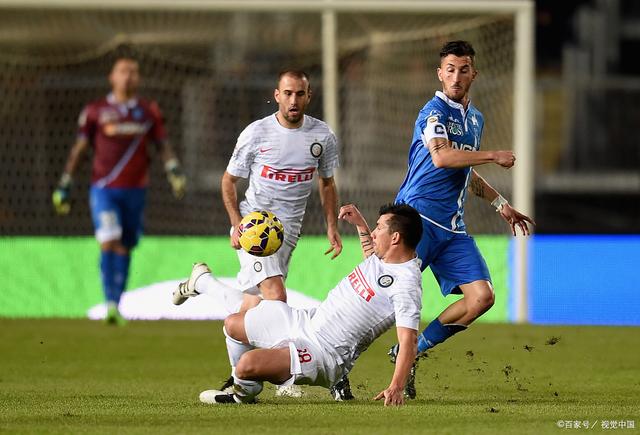 雷恩客场击败国际米兰,取得奇迹胜利 雷恩客场击败国际米兰,取得奇迹胜利