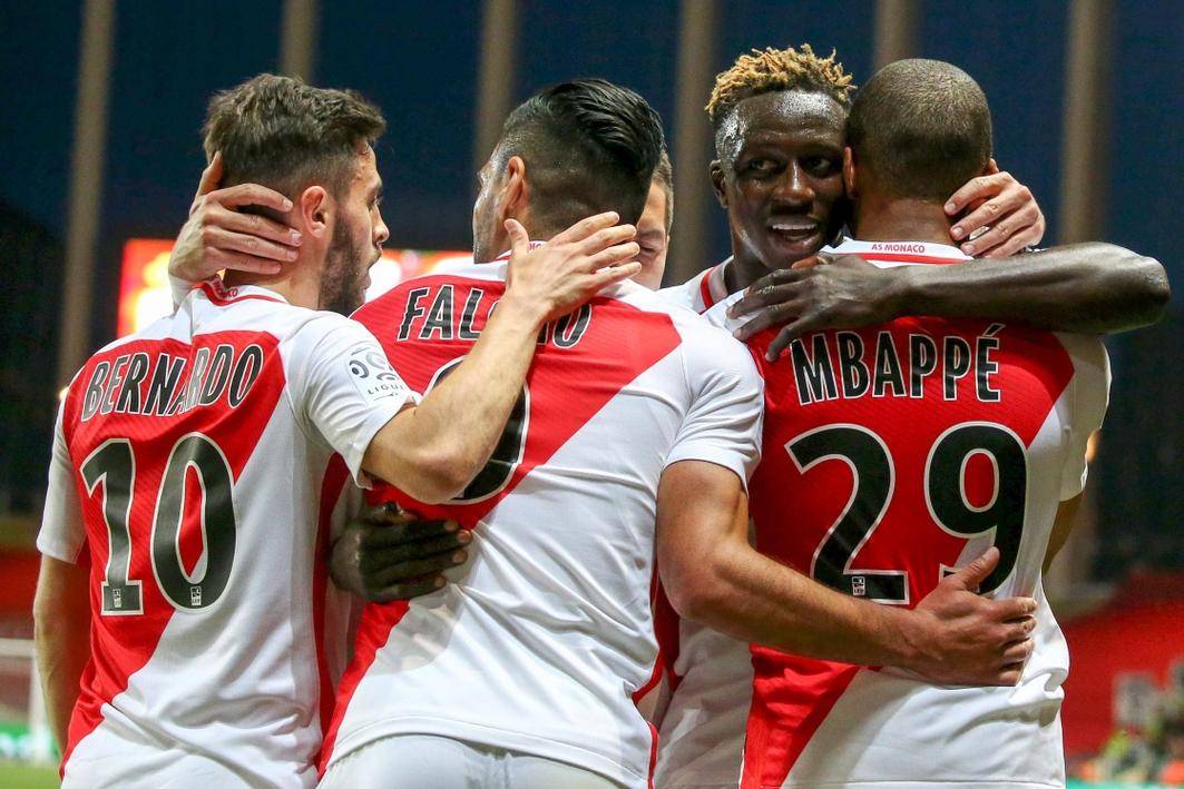 里尔成绩斐然,法甲球队实力强劲 里尔成绩斐然,法甲球队实力强劲