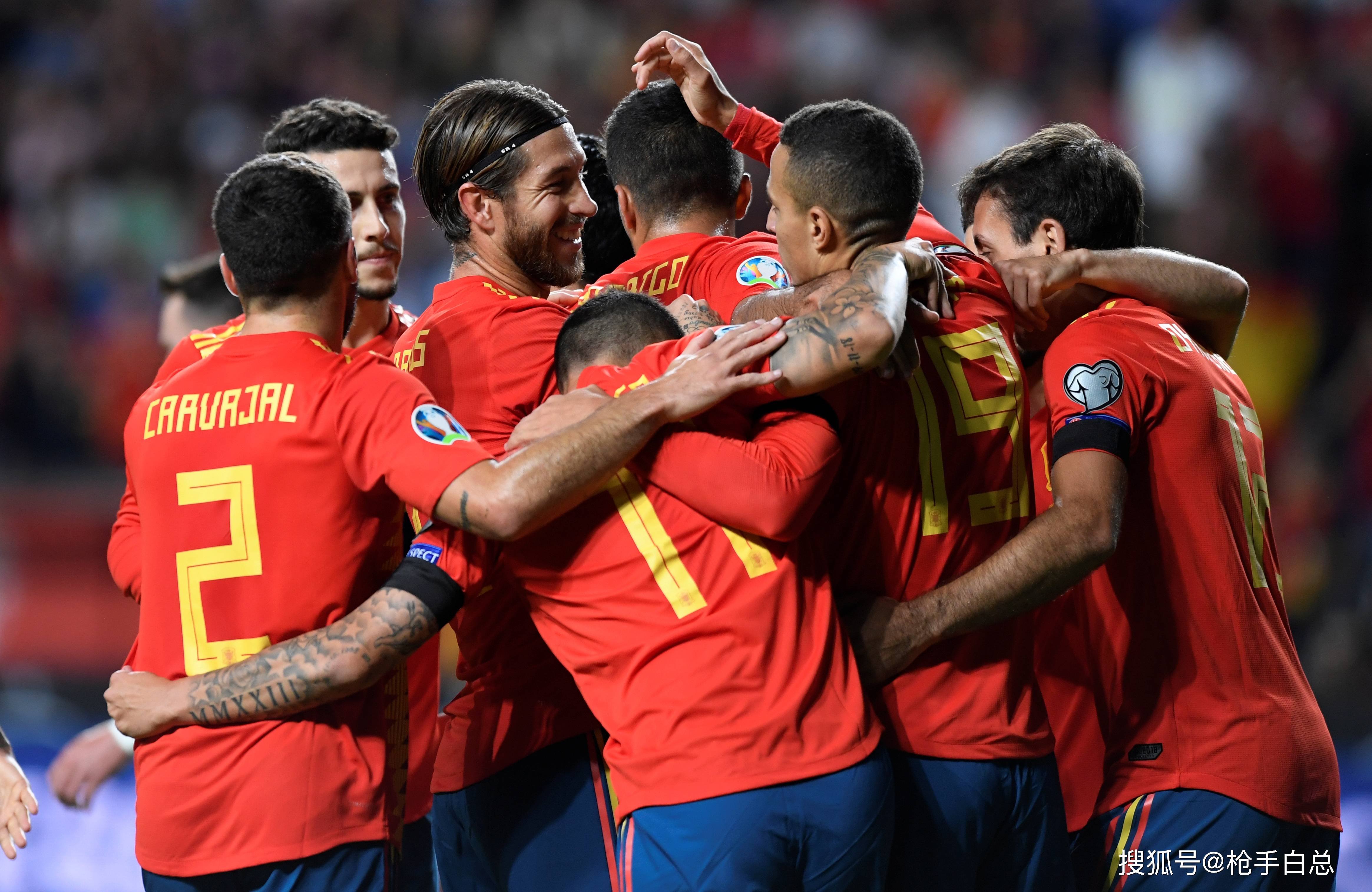 欧洲杯预选赛半决赛揭幕,精彩对决值得期待 欧洲杯预选赛半决赛揭幕,精彩对决值得期待