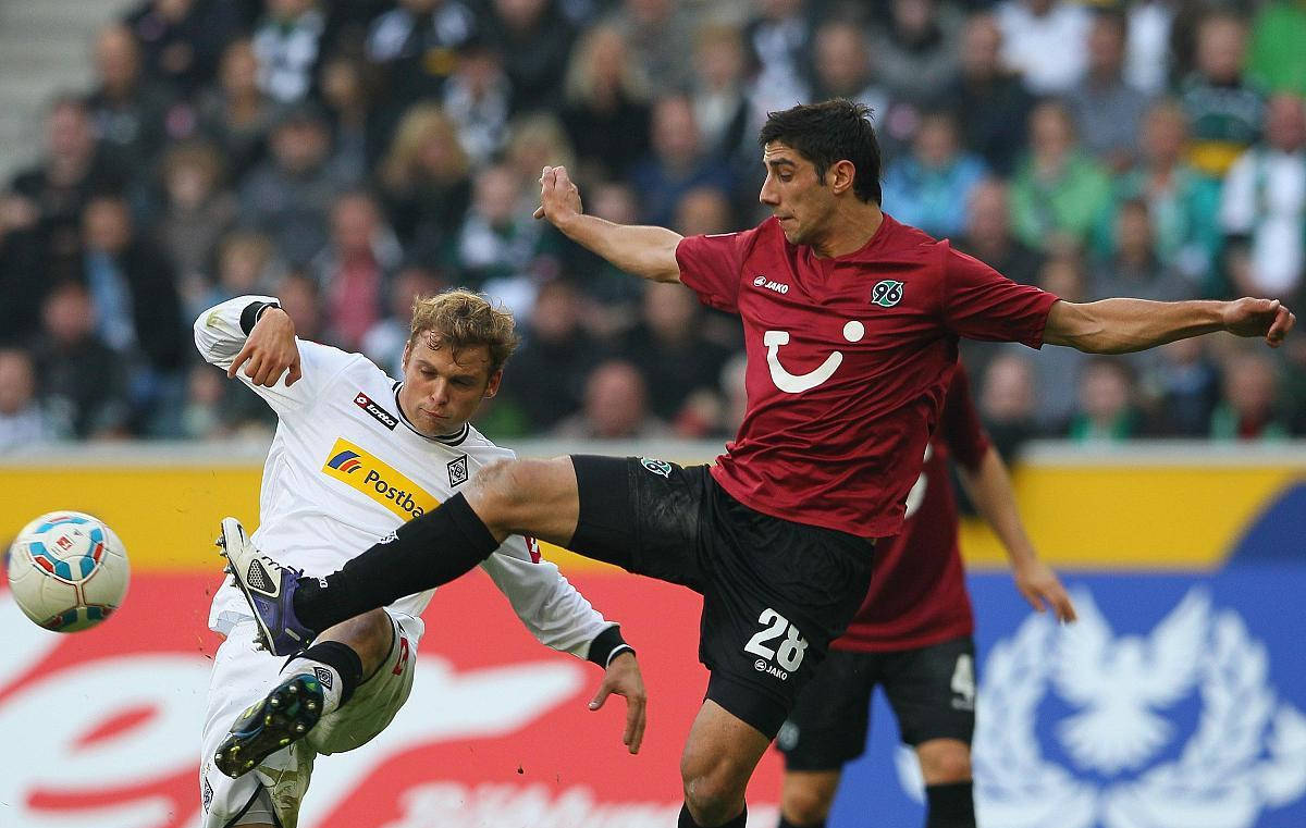 奥格斯堡士气高昂,击败劲旅取得胜利 奥格斯堡士气高昂,击败劲旅取得胜利