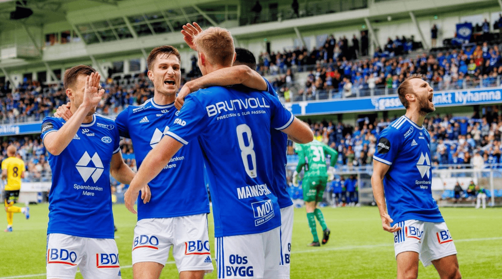 雷根斯堡调整战术,力争取胜 雷根斯堡调整战术,力争取胜