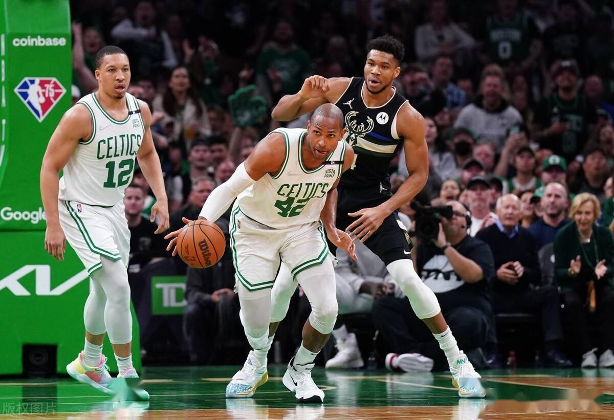 惊心动魄!球队最后一分钟逆转晋级 惊心动魄!球队最后一分钟逆转晋级