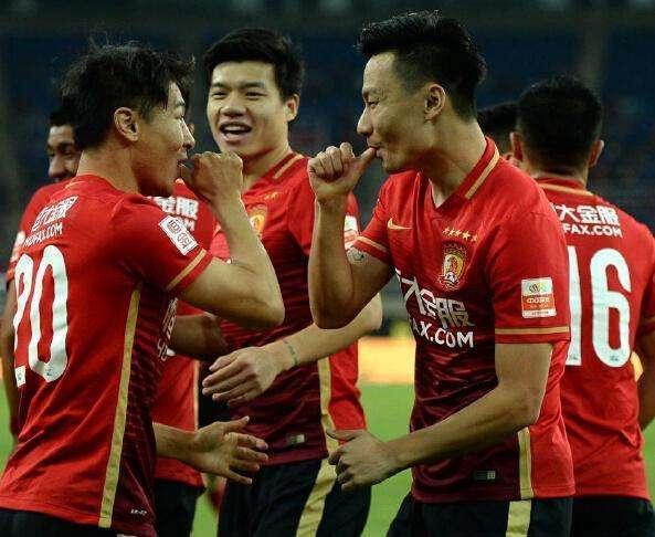 大连人对阵申花,谁能笑到最后 大连人对阵申花,谁能笑到最后